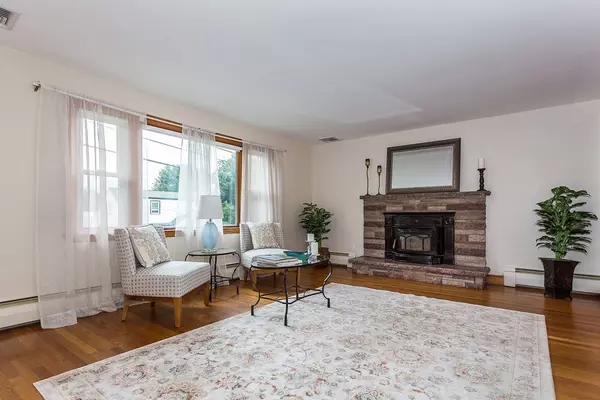 60 Hibbert St, Arlington, MA 02476