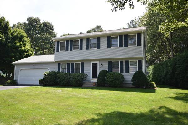 2 Wellington Circle, Easthampton, MA 01027