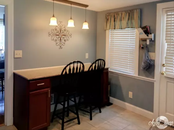 Weymouth, MA 02190,69 Clarendon St