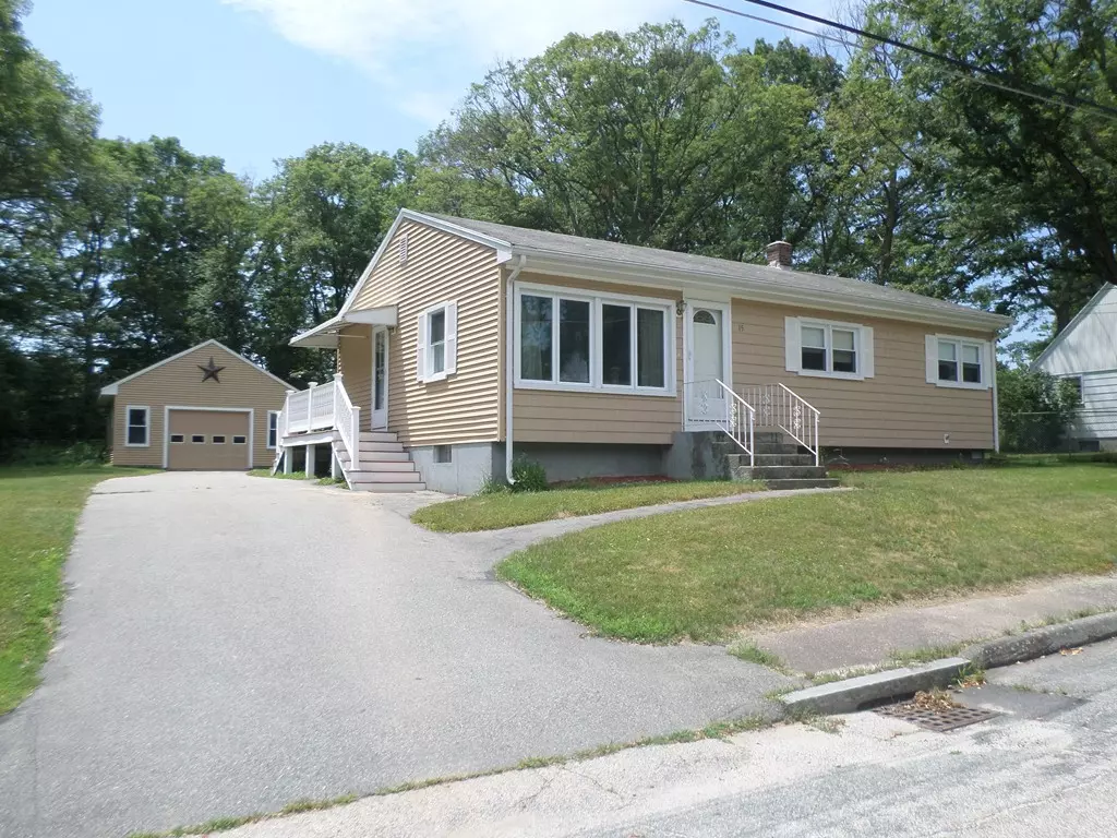 Blackstone, MA 01504,15 Dawes