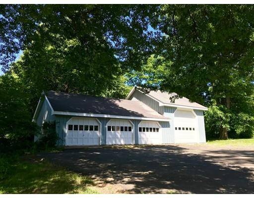 Montague, MA 01351,9 Hillside Road