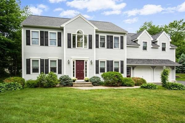 131 Settlers Path, Lancaster, MA 01523