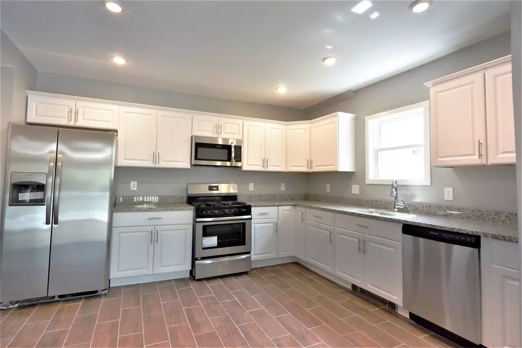 Lynn, MA 01902,60 Eutaw Ave
