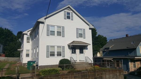 15-17 Washington St, Fitchburg, MA 01420