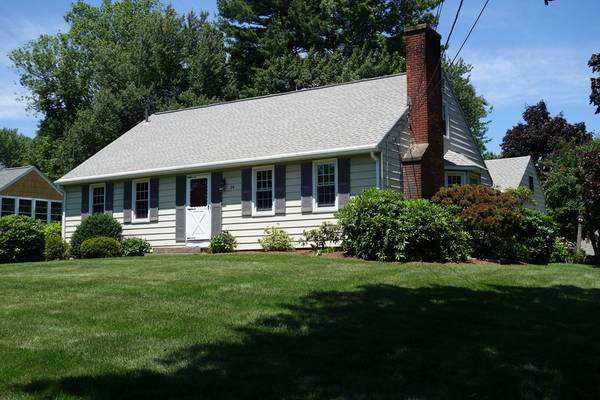 28 Judd Ave, South Hadley, MA 01075