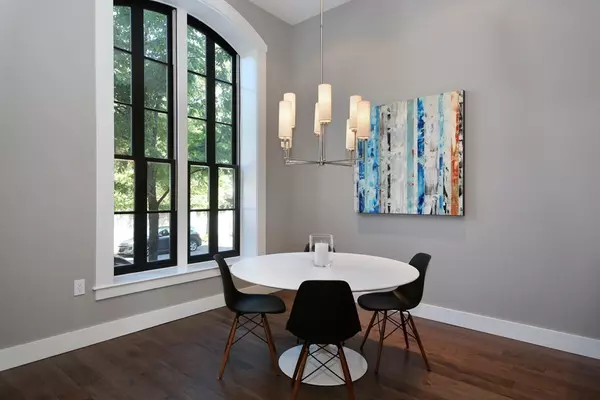 Boston, MA 02118,21 Father Francis Gilday Street #106