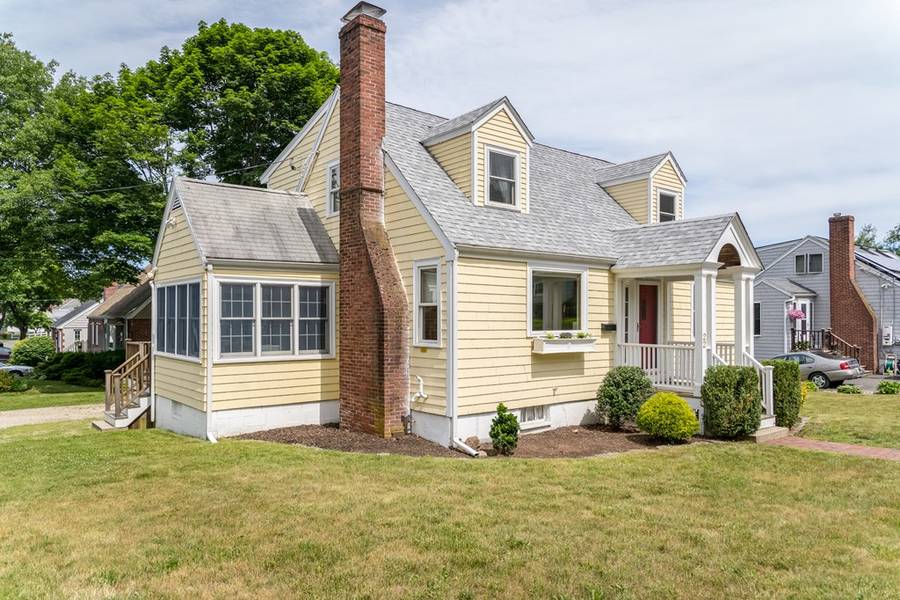 22 East Street, Beverly, MA 01915