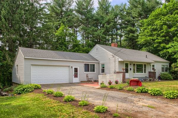 53 Summit Ave, Gardner, MA 01440