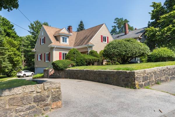 71 Margin Street, Peabody, MA 01960