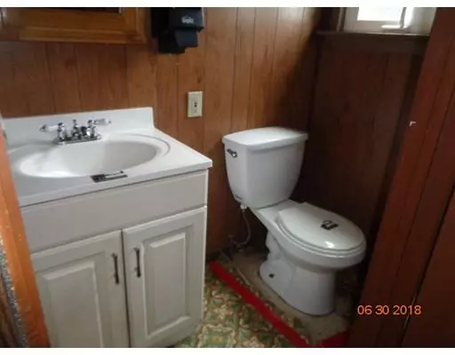 Lynn, MA 01902,93 President Street