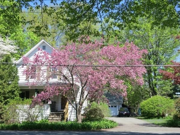 10 Thayer Street, Deerfield, MA 01373