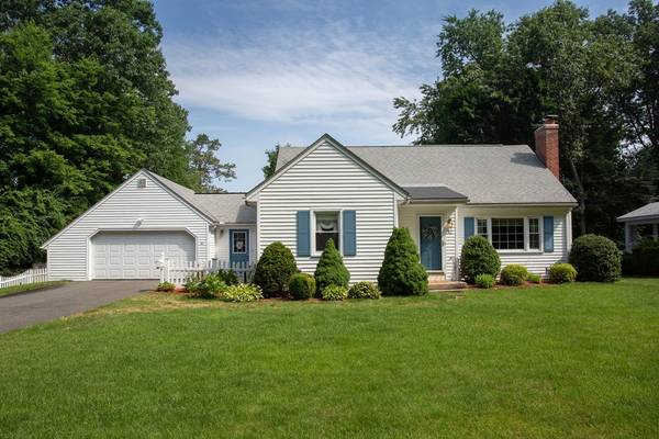 82 Birch Rd, Longmeadow, MA 01106