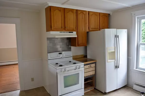 Haverhill, MA 01832,13 Dartmouth St