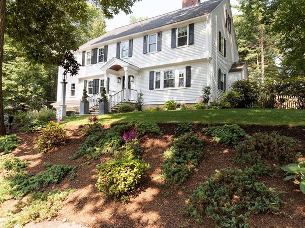 Wellesley, MA 02481,69 Fox Hill Road