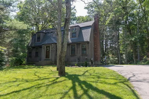 25 Columbia Cir, Plymouth, MA 02360