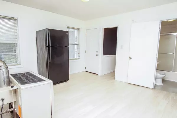 New Bedford, MA 02740,65 Short St