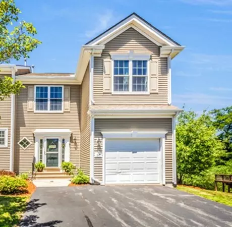 64 Tulip Cir #64, Grafton, MA 01560