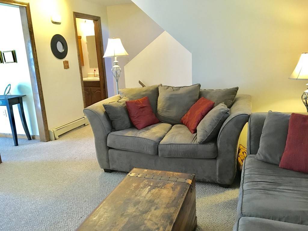 Hopedale, MA 01747,55 Prospect St #55