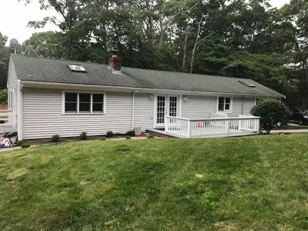 166 Winslow Gray Rd, Yarmouth, MA 02673