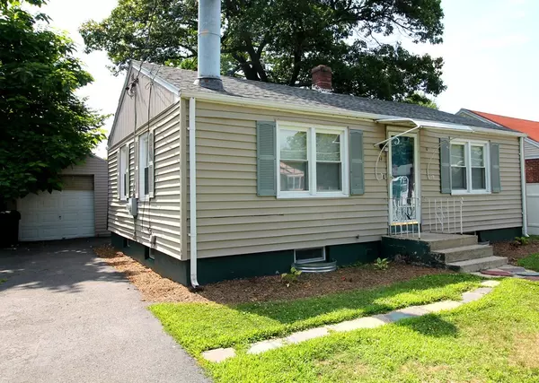 34 Lamont Street, Springfield, MA 01109