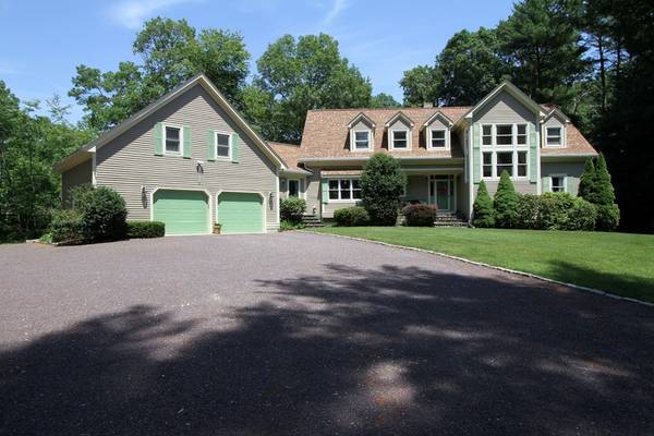 1 Cranberry Lane, Lakeville, MA 02347