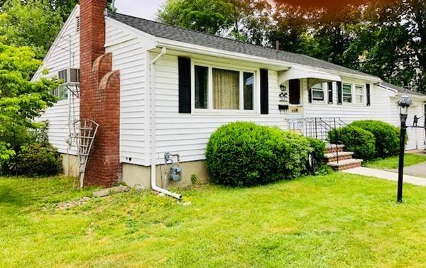 6 Poplar Rd, Brockton, MA 02301