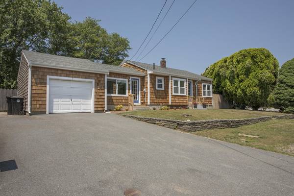 7 Gifford Ave., Dartmouth, MA 02747