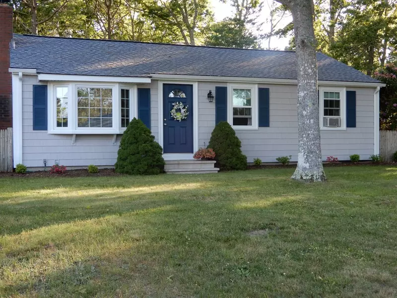 53 Nightingale Dr, Yarmouth, MA 02664