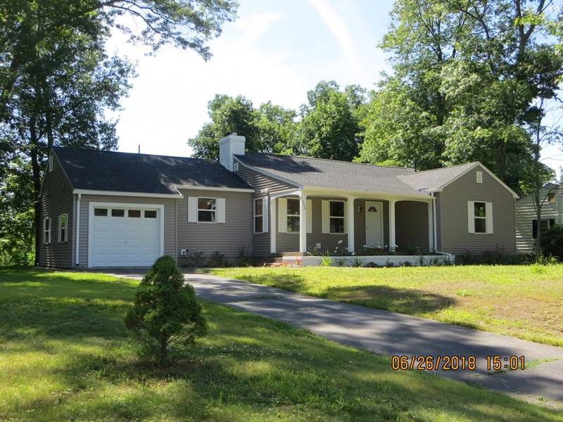 150 Western Cir, Westfield, MA 01085