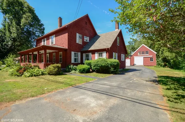 114 Acushnet Rd, Mattapoisett, MA 02739