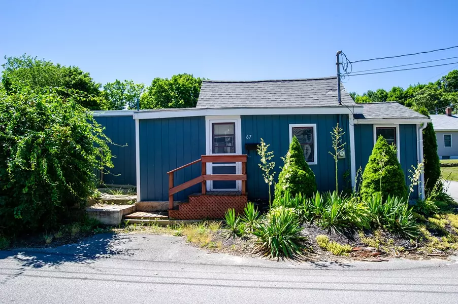 67 Avenue A St, Wareham, MA 02571