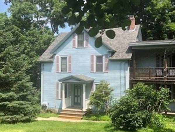 233 Cedar St, Fitchburg, MA 01420