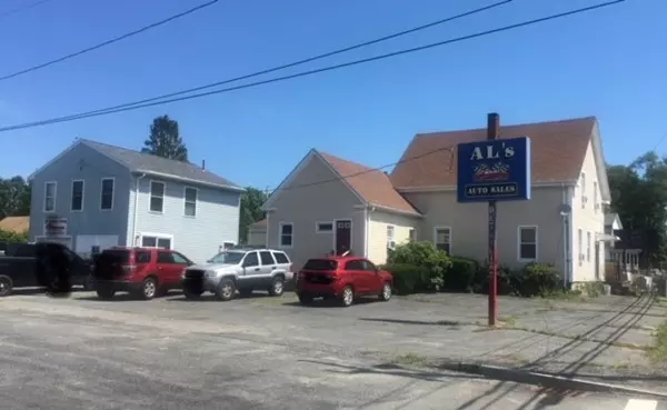 Fairhaven, MA 02719,322 Huttleston Avenue