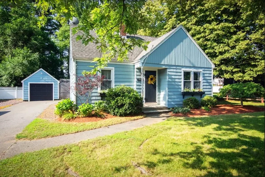 349 King Philip Street, Raynham, MA 02767