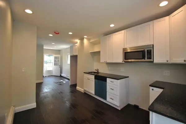 Whitman, MA 02382,43 Day Street