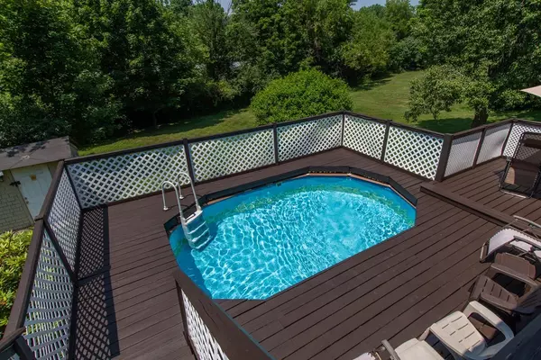 Haverhill, MA 01830,60 Coral Street