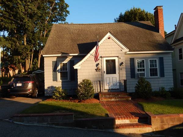 10 Nelson St, Lawrence, MA 01841