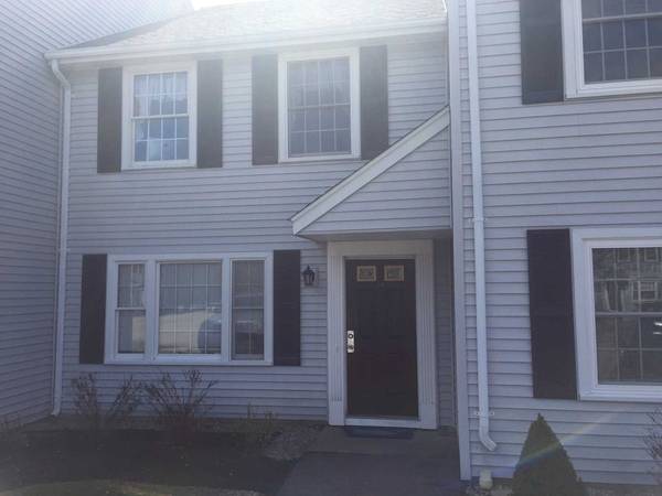 728 Auburn St #I-6, Whitman, MA 02382