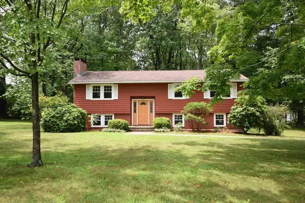 2 Woodlawn Road, Hadley, MA 01035