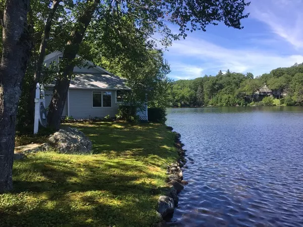 Westhampton, MA 01027,65 Pine Island Lake