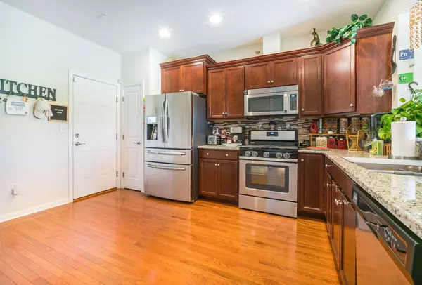 Hopkinton, MA 01748,6 Morningside Ln #6