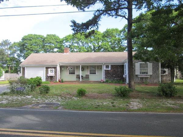 32 Olde Dennis Approach, Dennis, MA 02660