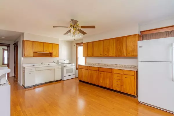 Chicopee, MA 01020,7 Connecticut Ave