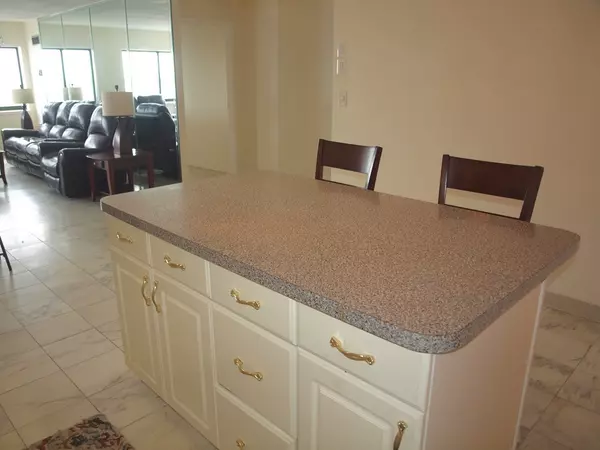 Revere, MA 02151,474 Revere Beach Blvd #1106