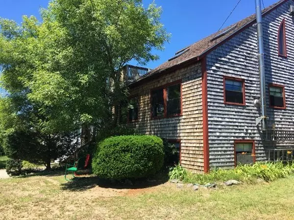 13 Plum Island Blvd, Newbury, MA 01951