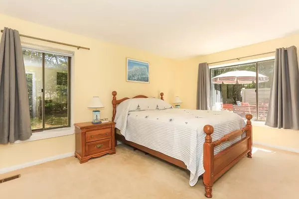 Yarmouth, MA 02673,481 Buck Island #12E