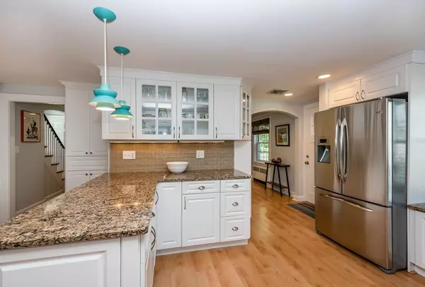 Needham, MA 02492,43 Whittier Rd