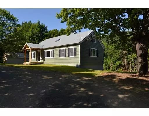 10 Kratt Ave, Shelburne, MA 01370