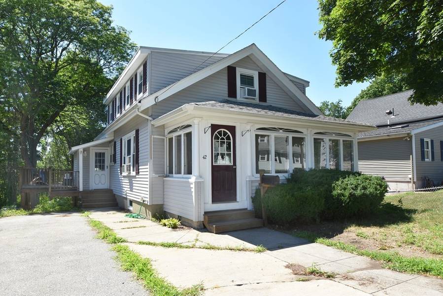 42 High St., Hudson, MA 01749