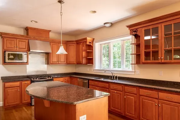 Mansfield, MA 02048,3 Nicole Rd